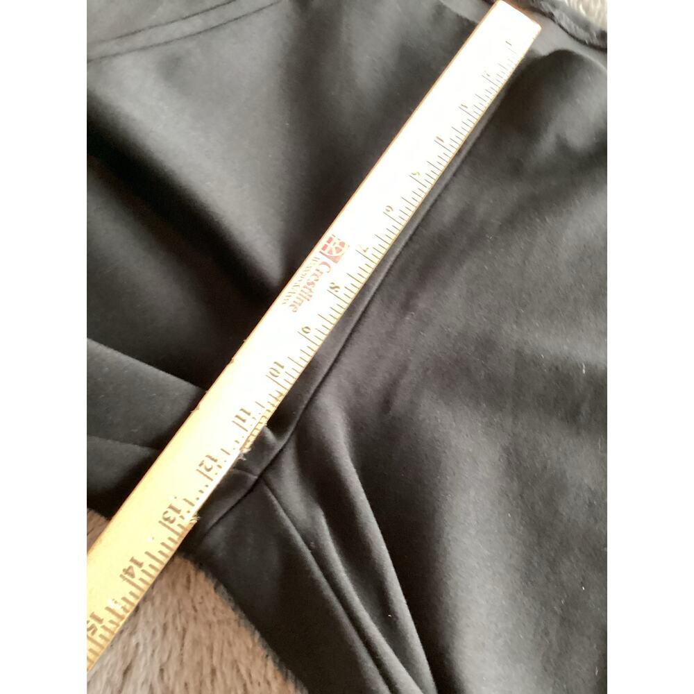 Chico's Women's‎ Juliet Slim Trim Detail Pull on Pants Black Size 2.5/ 14 us - Picture 10 of 11
